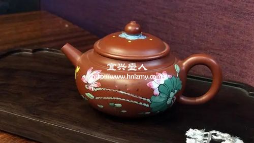 用彩繪掩飾瑕疵的紫砂壺有收藏價(jià)值嗎