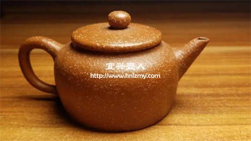 紫砂壺調(diào)砂泥是不是加了化工原料1