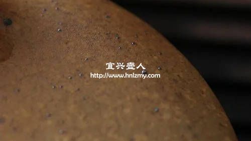 有鐵質(zhì)的紫砂壺是不是正宗的泥料2