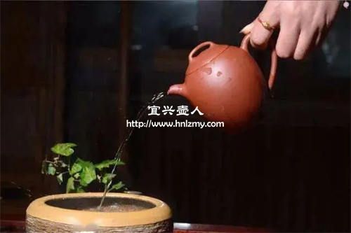 紫砂壺出水好不好跟什么有關