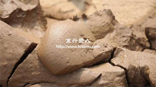 假紫砂壺調(diào)配的泥料