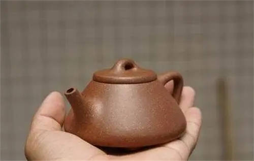 降坡泥紫砂壺怎么看不到熔點3