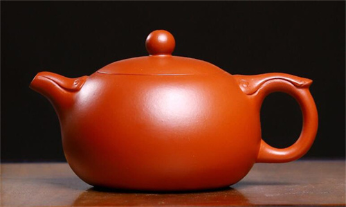 紅茶喝完后可以把茶葉放在紫砂壺里養壺嗎